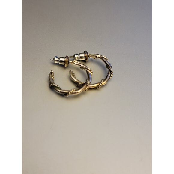 Silver spiral twist earrings - Picture 2 of 5